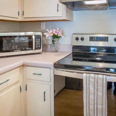 Life'S A Breeze! Updated 3B Home 10 Min To Beach! Gulf Breeze Εξωτερικό φωτογραφία
