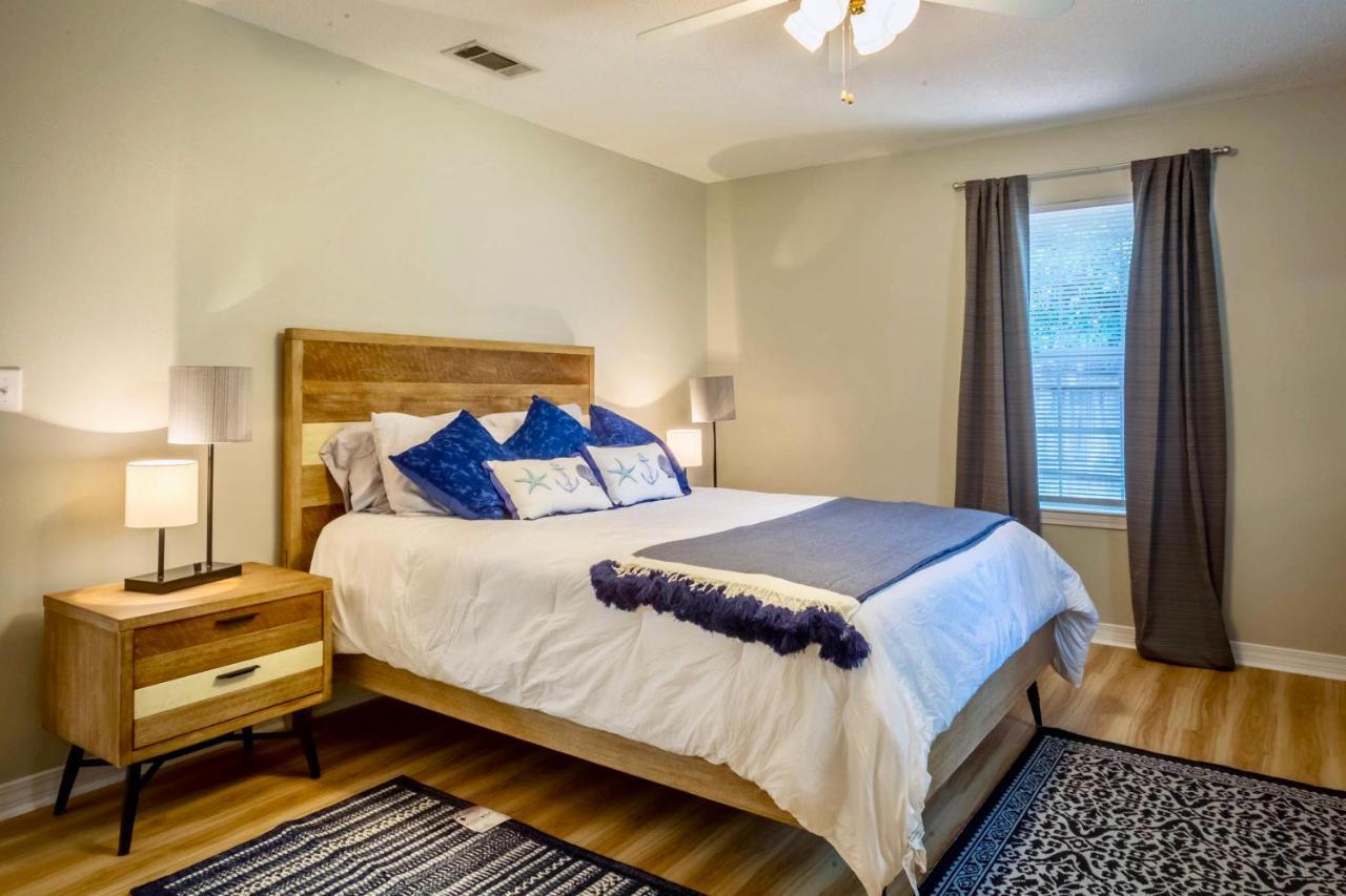 Life'S A Breeze! Updated 3B Home 10 Min To Beach! Gulf Breeze Εξωτερικό φωτογραφία