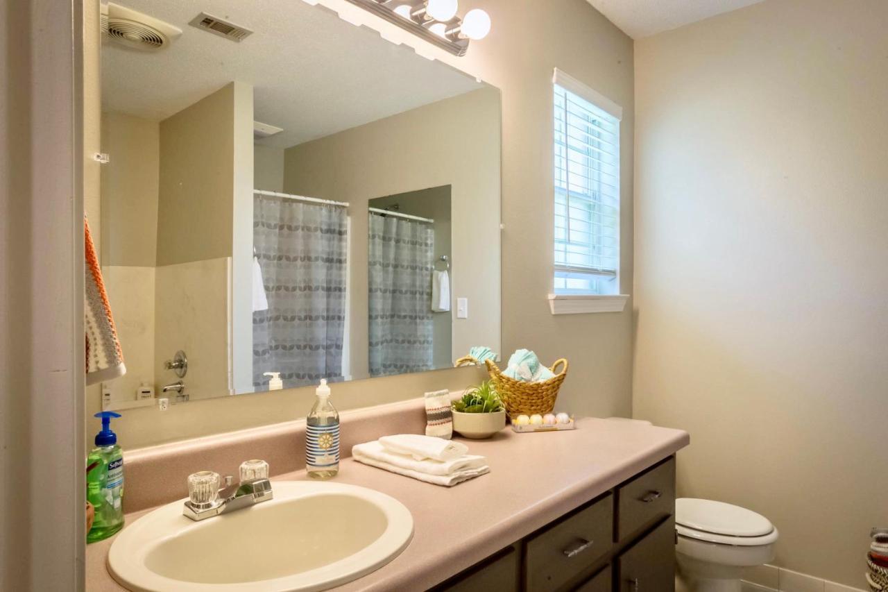 Life'S A Breeze! Updated 3B Home 10 Min To Beach! Gulf Breeze Εξωτερικό φωτογραφία