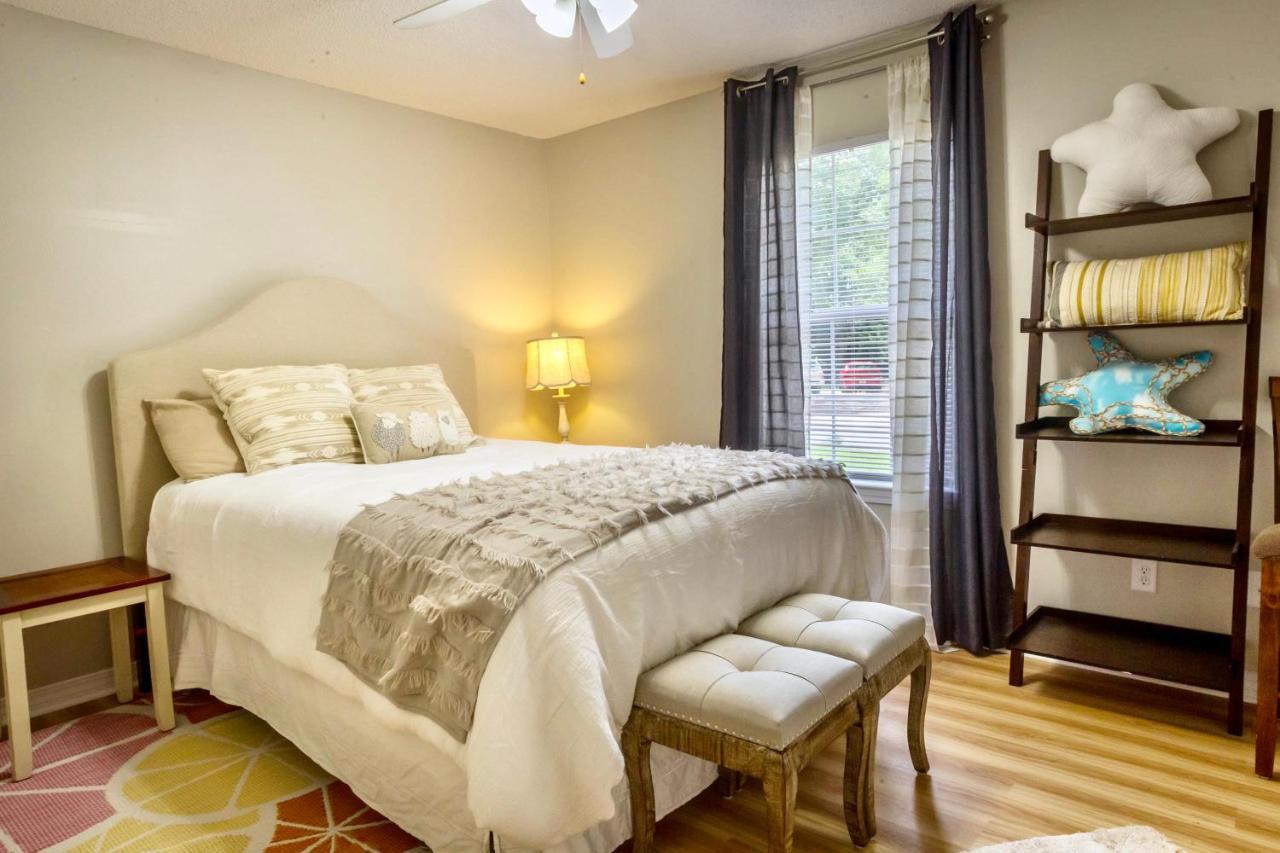 Life'S A Breeze! Updated 3B Home 10 Min To Beach! Gulf Breeze Εξωτερικό φωτογραφία