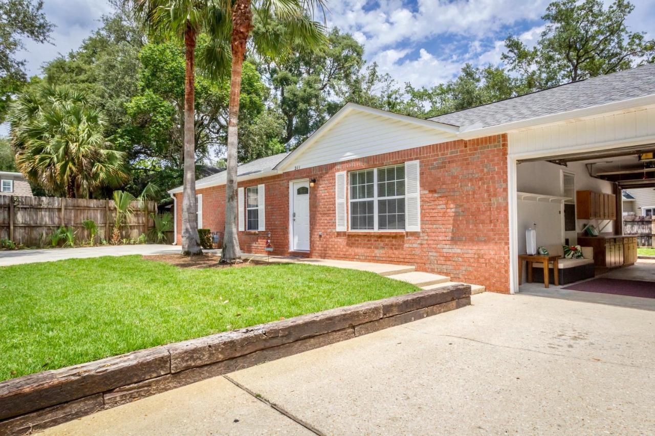 Life'S A Breeze! Updated 3B Home 10 Min To Beach! Gulf Breeze Εξωτερικό φωτογραφία