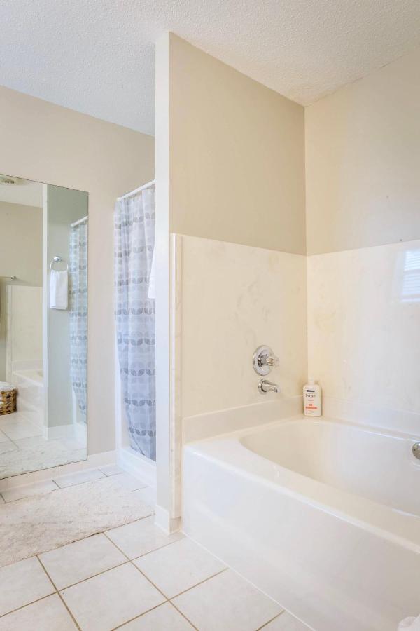 Life'S A Breeze! Updated 3B Home 10 Min To Beach! Gulf Breeze Εξωτερικό φωτογραφία